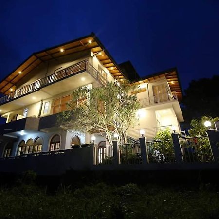 Hillcrest Villa Peradeniya Esterno foto