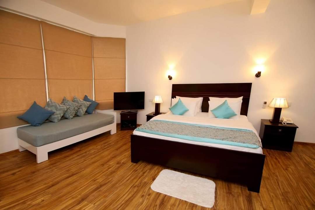 Hillcrest Villa Peradeniya Esterno foto