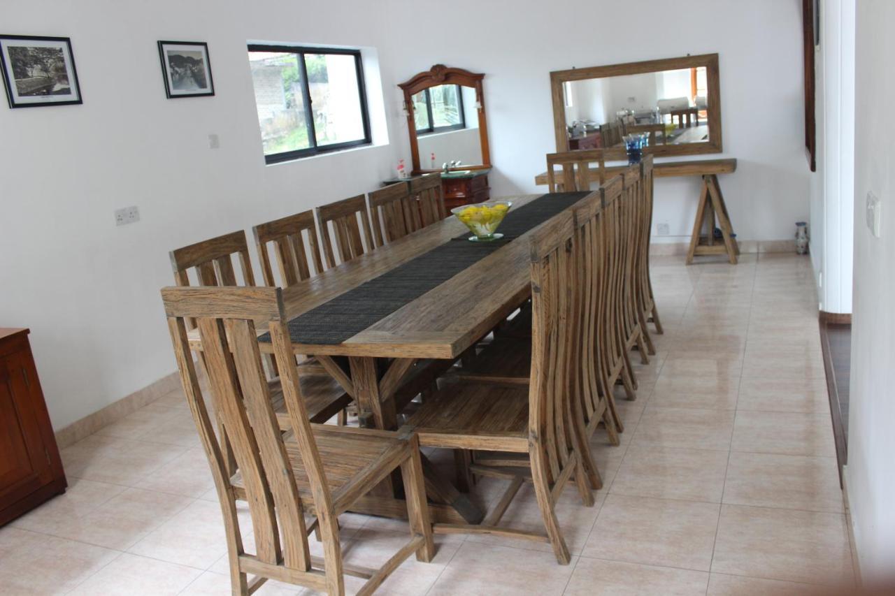 Hillcrest Villa Peradeniya Esterno foto