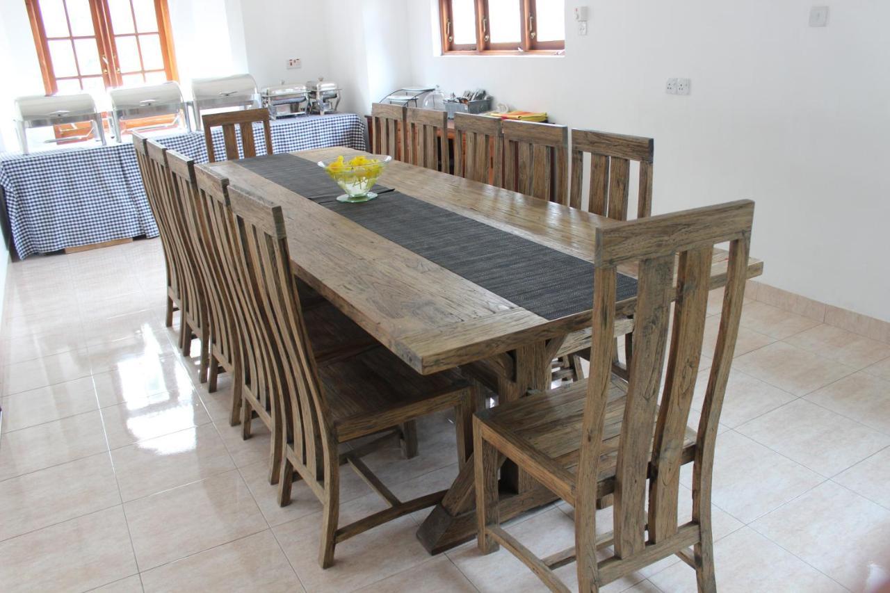 Hillcrest Villa Peradeniya Esterno foto