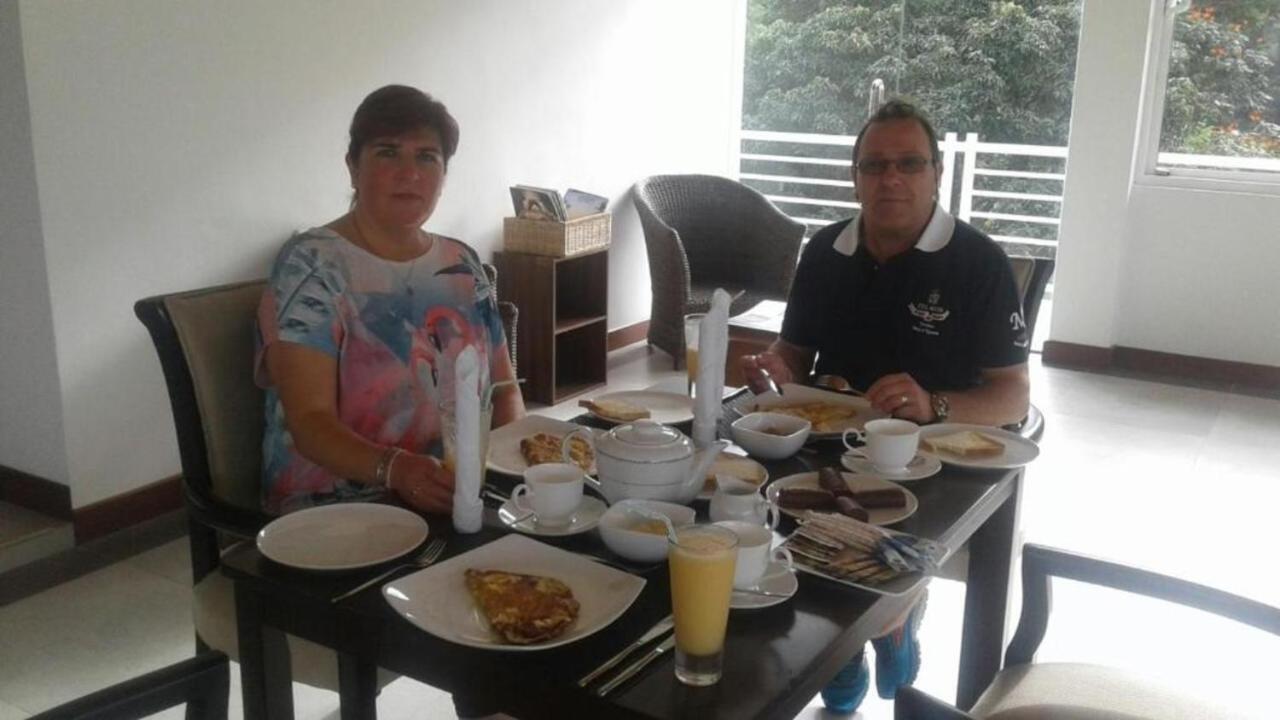 Hillcrest Villa Peradeniya Esterno foto