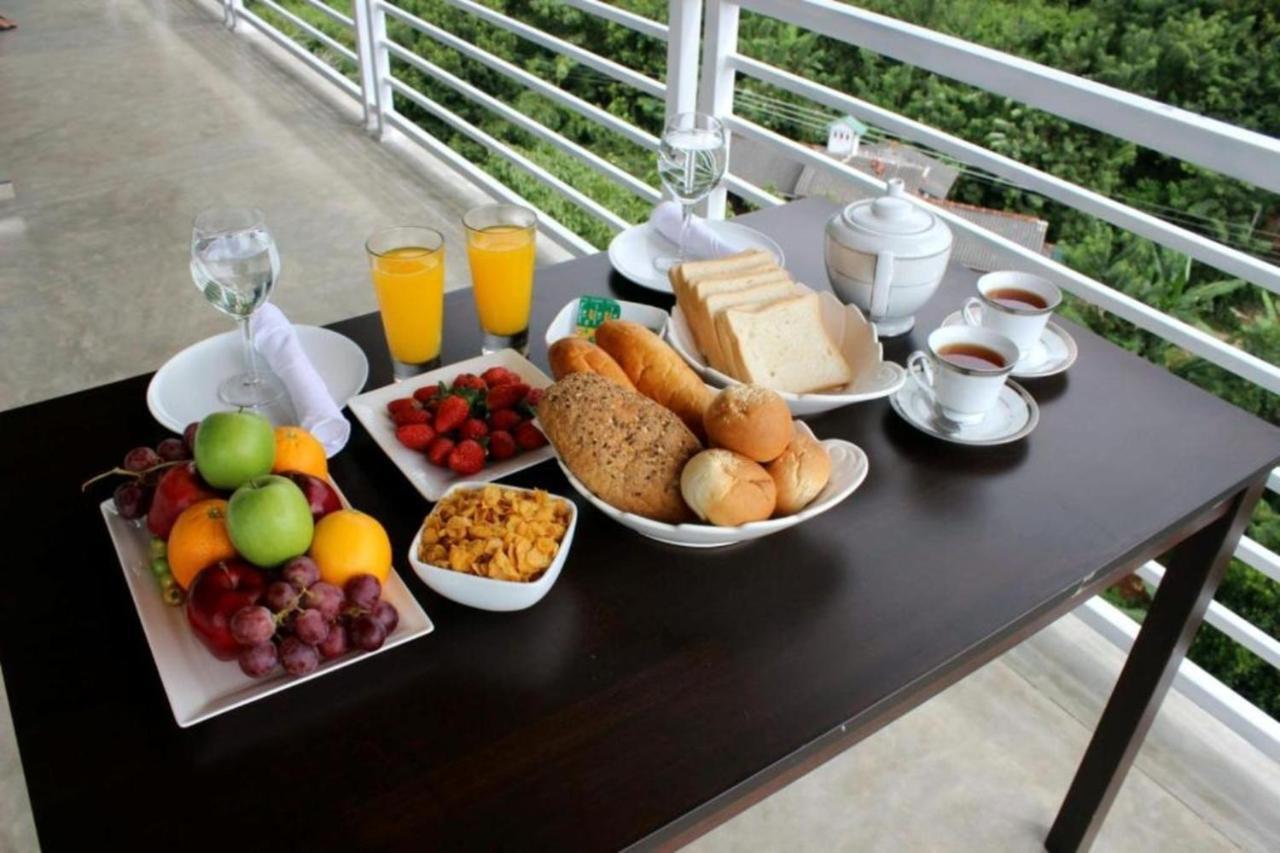 Hillcrest Villa Peradeniya Esterno foto
